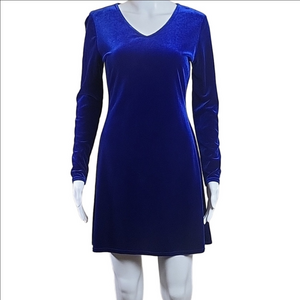 Vintage Designed for Dillard's by Roberta Royal Blue Velvet Long Sleeve…
